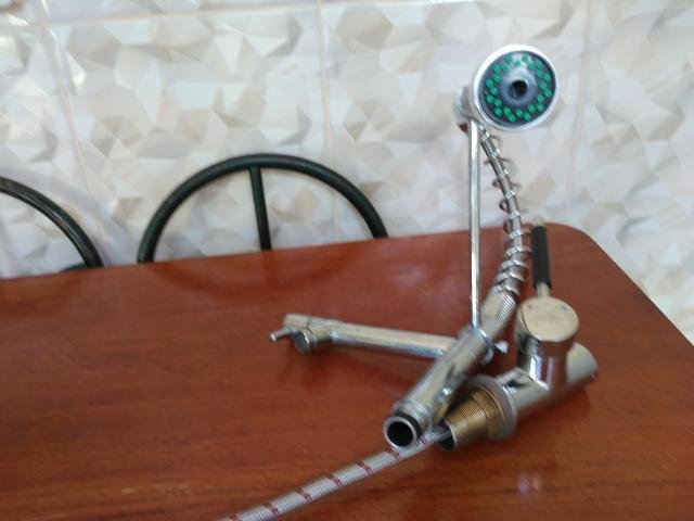 Torneira cozinha c misturador