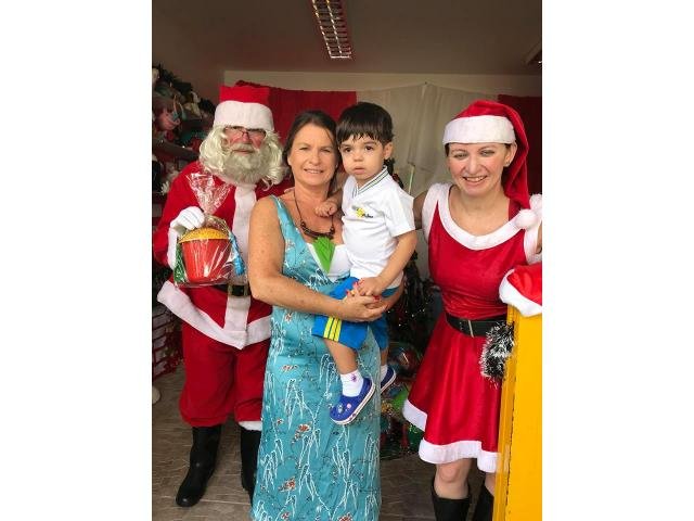 papai Noel para festas de encerramento em escola, empresas