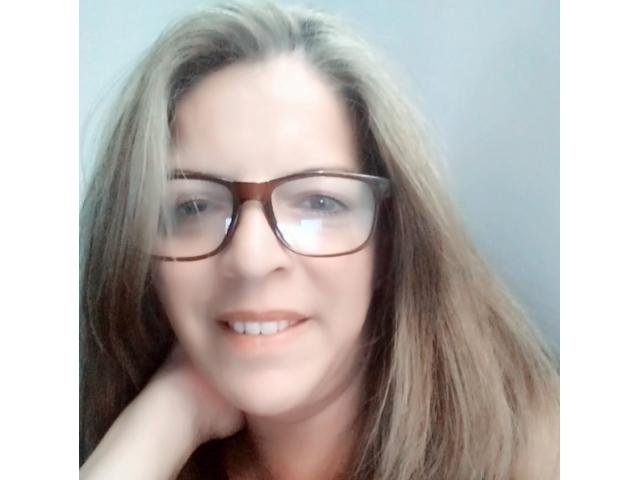 Massagista Higienópolis Thereza Li