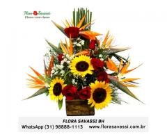 Floricultura online Santa Bárbara MG, entrega buquês, rosas, cestas café da manhã, coroa de flores
