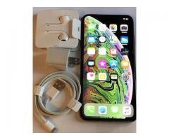 Apple iPhone XS Max 256GB Unlocked == $650