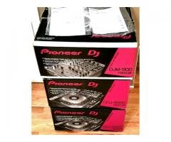 2x PIONEER  CDJ-2000 NEXUS, + 1 PIONEER  DJM-900 NEXUS MIXER