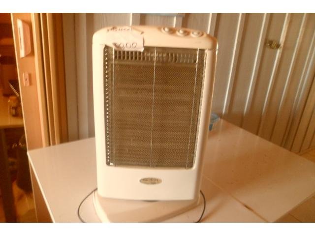 Preciso de TV 14 polegadas mais antiga em excelente estado